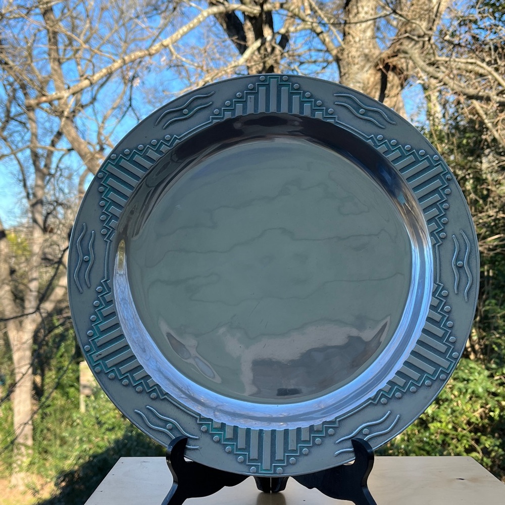 WILTON, Mount Joy, PA, 4 Mark, Large Round Platter